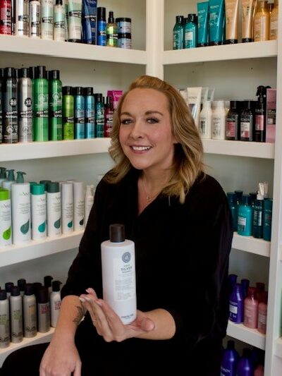 Larissa_Mezzanine_Hair_Studio_01